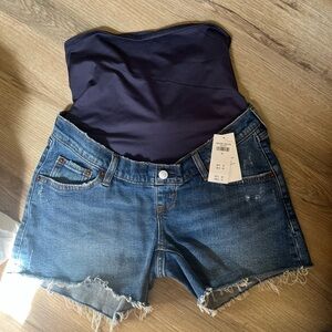 Abercrombie & Fitch NWT maternity shorts